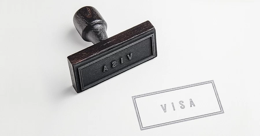 США призупиняють видачу віз громадянам 75 країн - серед них Росія 