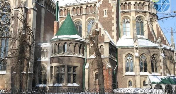 Во время атаки на Львов повреждены витражи храма Ольги и Елизаветы 