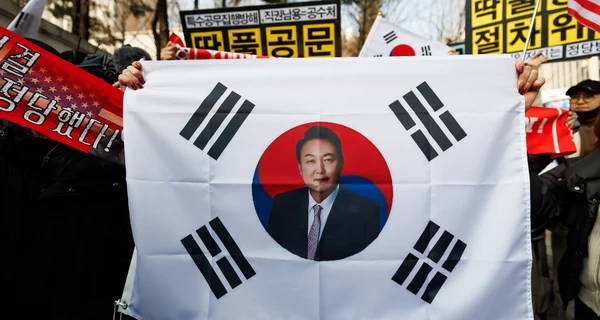 Экс-президент Южной Кореи приговорен к 5 годам тюрьмы