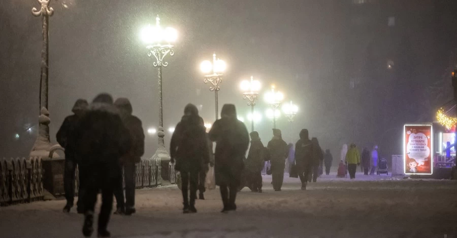 В Киеве ограничивают освещение на улицах 