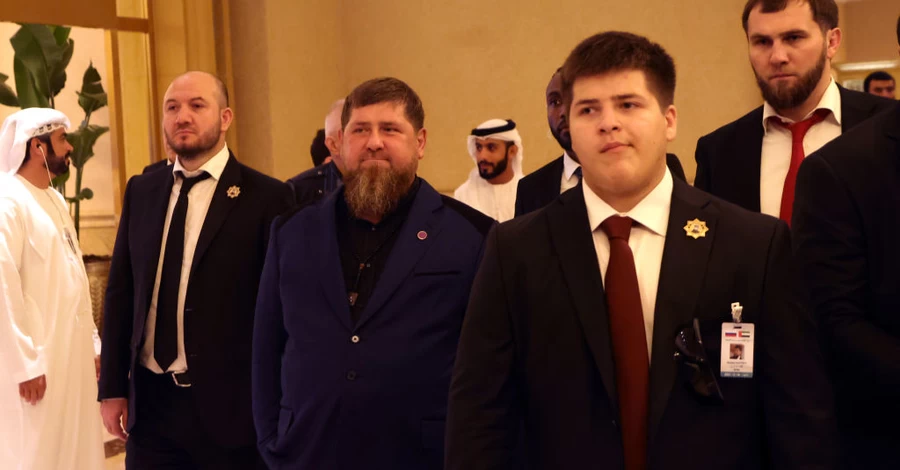 Син Кадирова потрапив у ДТП, його госпіталізували у тяжкому стані, - ЗМІ