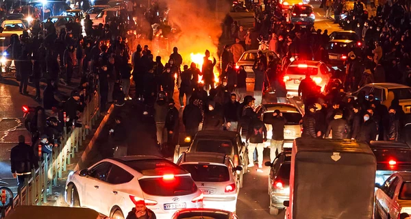 Посольство Украины в Иране временно прекратило работу 