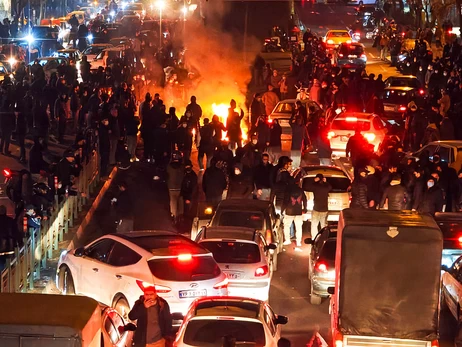 Посольство Украины в Иране временно прекратило работу 