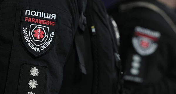 В Запорожье полиция расследует падение женщины с ребенком с 9-го этажа