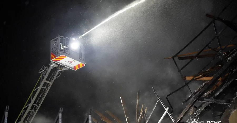 Росіяни знову атакували енергоструктуру, у деяких областях – аварійні відключення