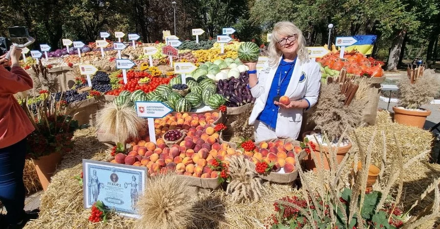 Лана Вєтрова: Рекорди українців свідчать – вони атланти, що тримають небо