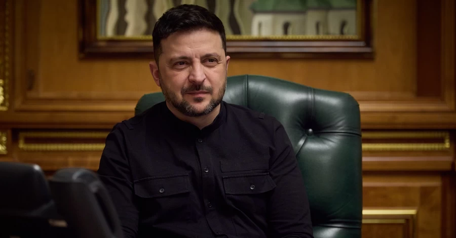 Зеленський пожартував про пакетик з Нової пошти, коментуючи справу Тимошенко