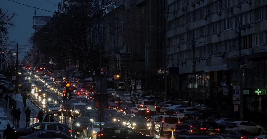 Ukrainian Fashion Week перенесли на март из-за сложной ситуации со светом