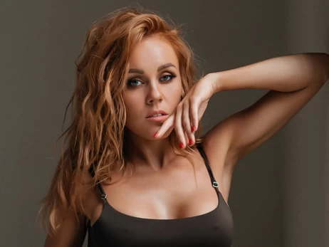 Елена Тополя прокомментировала слухи, что она изменяла в браке