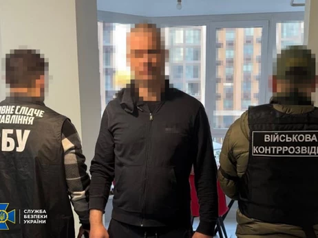 В Киеве задержали заместителя главы райадминистрации за схему для 