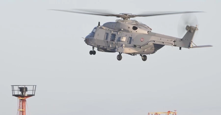  Французькі ВМС затримали танкер 