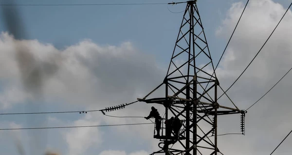 В нескольких областях Украины введены аварийные отключения электроэнергии