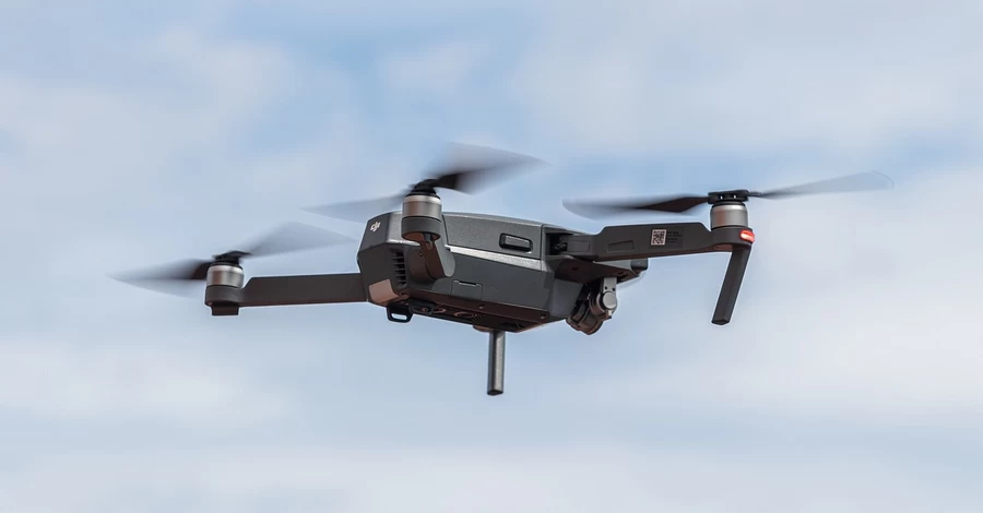 В Харьковской области россияне ударили дронами по гражданскому авто - есть погибшие и раненые