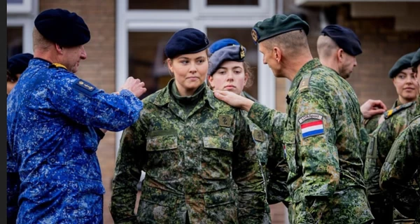 Принцесса Нидерландов Катарина-Амалия завершила курс военной подготовки и получила звание капрала