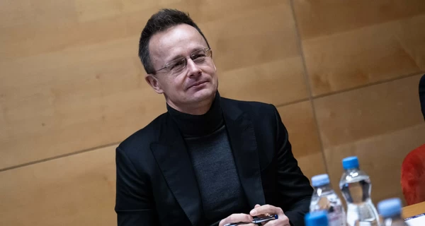 Сийярто обвинил Украину в попытках вмешаться в выборы в Венгрии