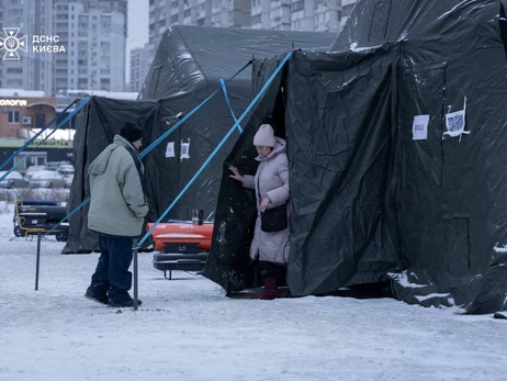 Росія за ніч пошкодила 170 об'єктів, 40 людей поранено, є жертва - МВС 