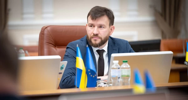 Уряд планує трискладову пенсійну реформу та обіцяє платити не менше шести тисяч гривень