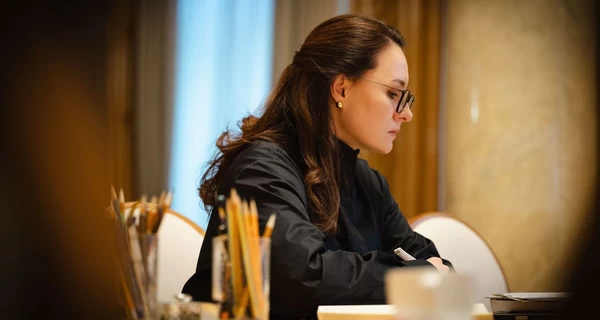 Учителя по всей Украине получат повышенные зарплаты уже на этой неделе, - Свириденко