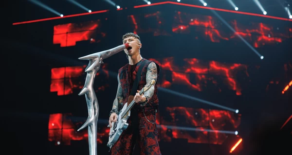 Артем Пивоваров анонсировал возвращение к металл-музыке