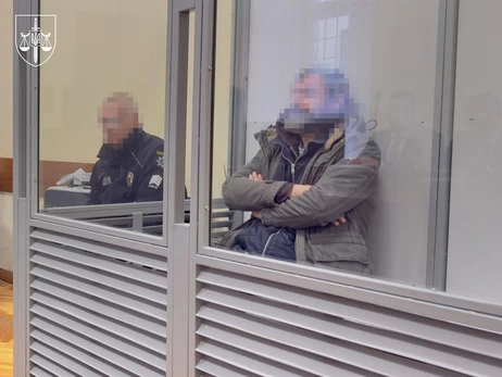 Суд залишив під вартою до 21 березня ексдиректора Молодого театру Білоуса