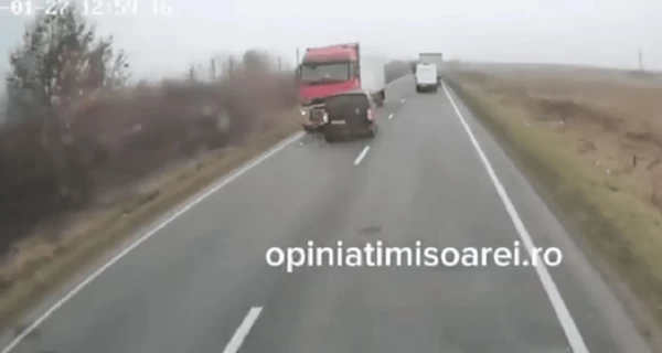 В Румынии разбился микроавтобус с фанатами греческого ФК ПАОК, погибли семь человек