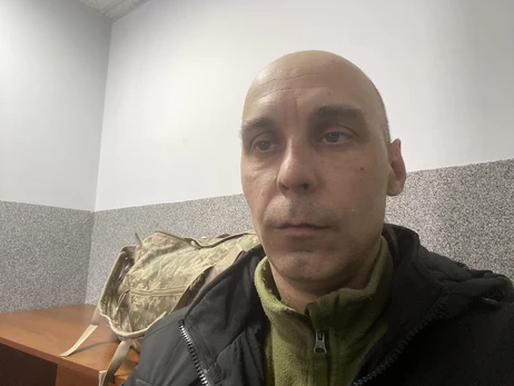 Ветерана не випускали з України на конференцію у Гарварді: у чому причина