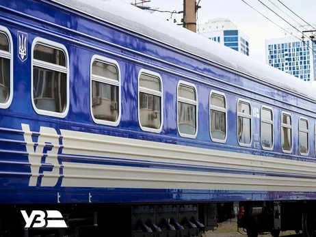 Укрзалізниця запроваджує обмеження у низці регіонів і додаткові безпекові заходи 