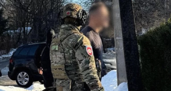 Підозрюваного у вбивстві мера Сімеїза ловили 13 років і затримували двічі