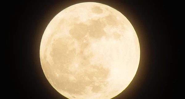 Над Украиной взойдет Снежная Луна - когда наблюдать за уникальным явлением