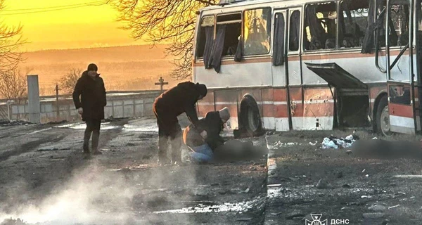 Число жертв удара РФ по Терновке увеличилось, россияне снова атаковали город 