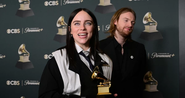 Церемония Grammy-2026: Мика Ньютон в зале, политическая речь Билли Айлиш и триумф Спилберга