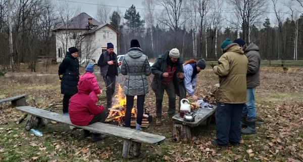 Змерзлих містян запрошують в екопоселення: куди звертатись та які умови пропонують