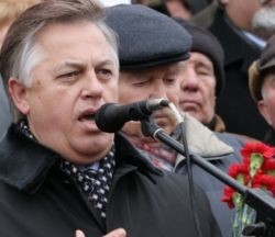 Симоненко подначивает украинцев на забастовки и марши протеста 