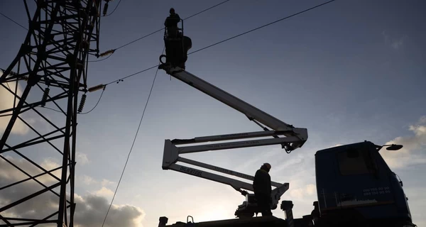 В воскресенье отключения света будут по всей Украине, в части регионов - в аварийном режиме 