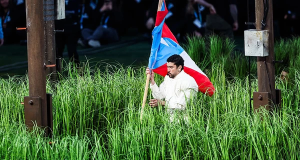 Іспаномовний репер Бед Банні виступив на Супербоулі - Трамп назвав шоу «одним із найгірших в історії»
