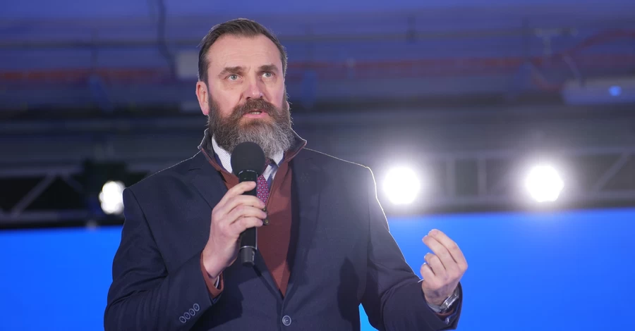 Лісовий пояснив відставку Поплавського після 30 років керування університетом культури