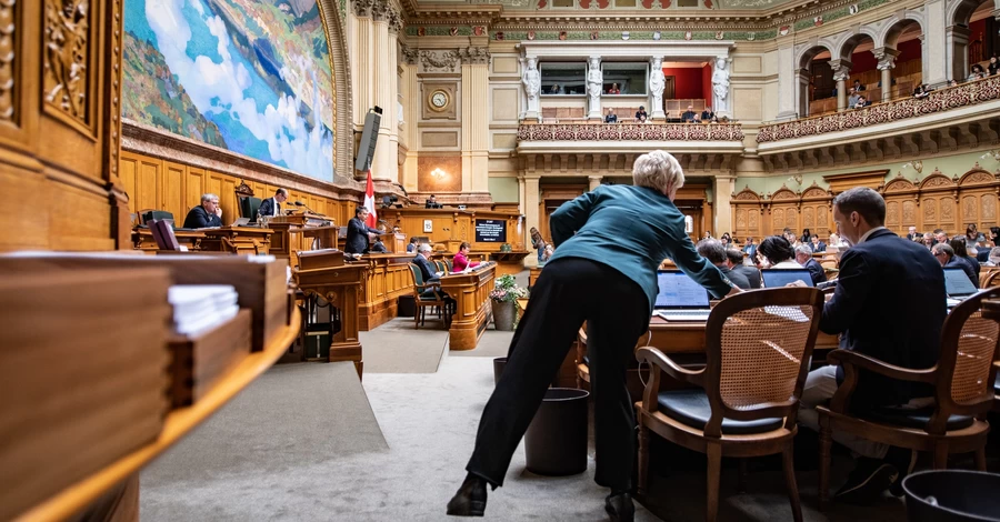 У Швейцарії пройде референдум про обмеження населення 10 мільйонами людей