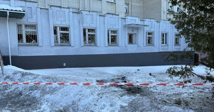 Росіяни атакували дронами дитячу лікарню в Сумах