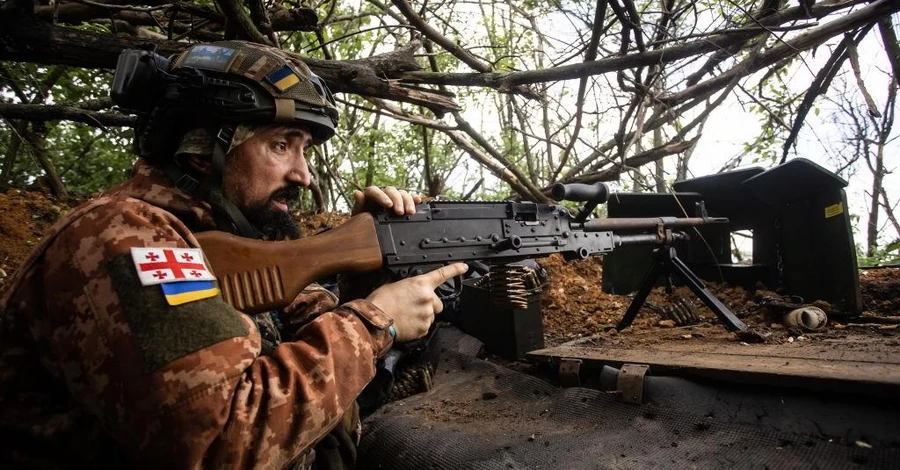 Эволюция иностранного легиона: зачем добровольцев интегрируют в бригады ВСУ