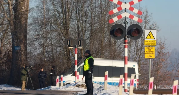 На польско-украинской границе у мужчины нашли гранату – людей из здания эвакуировали