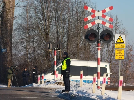 На польско-украинской границе у мужчины нашли гранату – людей из здания эвакуировали