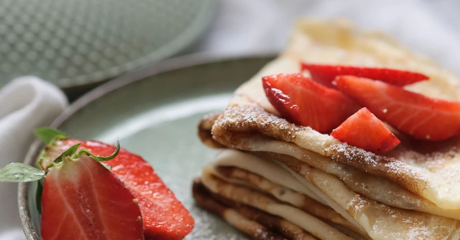 Як правильно замісити тісто на млинці: простий рецепт