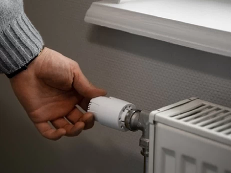 В Киеве возобновили подачу отопления во все 2600 домов, которые остались без тепла из-за обстрела РФ 12 февраля