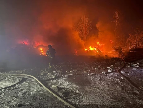 У Лозовій через нічний обстріл без тепла та води залишились 16 тисяч людей 