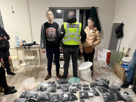 Україна, Польща та Молдова знешкодили транснаціональний наркосиндикат - вилучено наркотиків на 400 млн грн