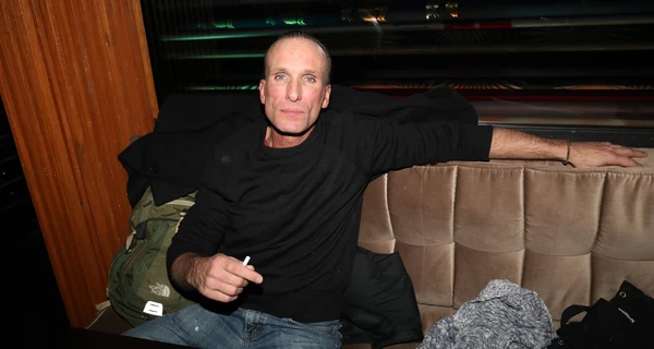 Стала известна причина смерти звезды «Криминального чтива» Питера Грина – случайно выстрелил в себя