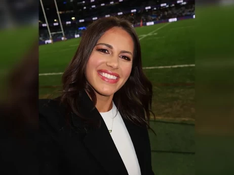 Австралийский репортер извинилась за странное поведение в эфире - 