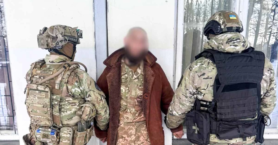 В Ровенской области боец в СОЧе ударил ножом освобожденного из плена военного