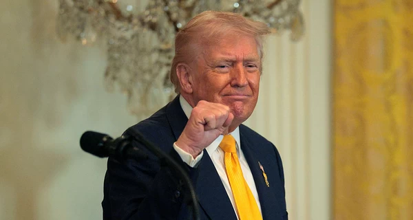 Трамп подписал указ о пошлинах в 10% для всех стран