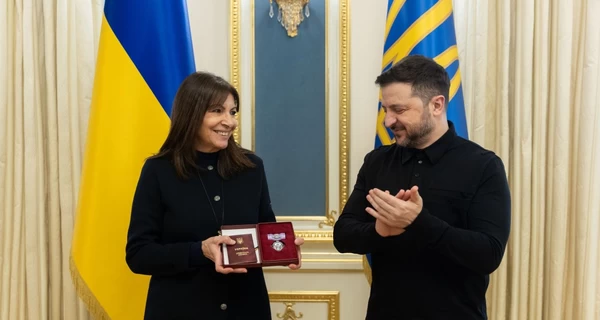 Зеленский наградил мэра Парижа орденом княгини Ольги